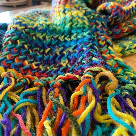 vtg 80s•handknit scarf chunky multicolored - Picture 3 of 5